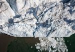 Площадь арктических льдов достигла исторического минимума