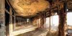 10 заброшенных небоскребов мира, интересных туристам