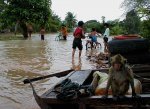 Экскурсия по храму в Камбодже закончилась на вертолетах из-за проливного дождя