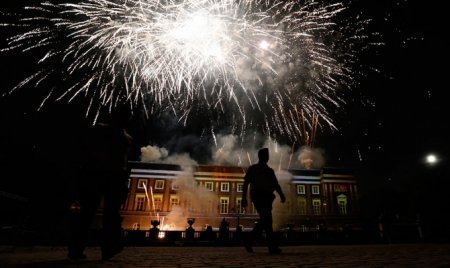 король-отец Альберт II отрекся от престола